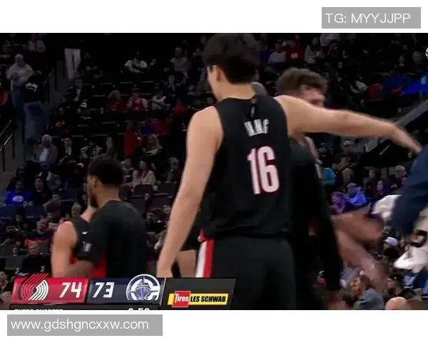 格兰特35分开拓者轻取雄鹿,里弗斯死要面子杨瀚森0分 格兰特35分开拓者轻取雄鹿,里弗斯死要面子杨瀚森0分