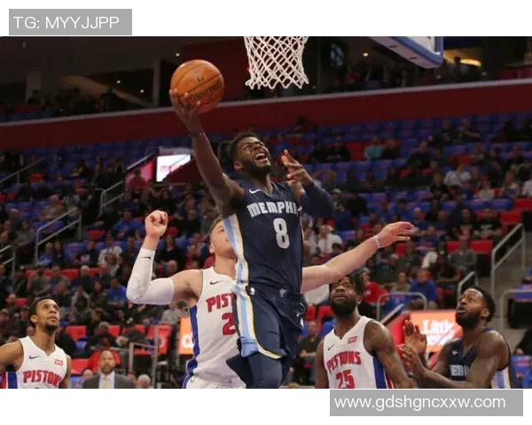 活塞首发阵容揭晓 活塞首发阵容揭晓