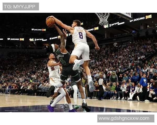 送雄鹿3连败！华子24+4+6，戈贝尔10000板，小波特空砍24+10+9